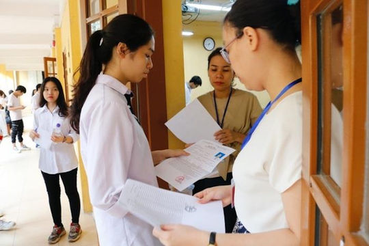 Hôm nay, hơn 1 triệu thí sinh làm thủ tục dự thi tốt nghiệp THPT
