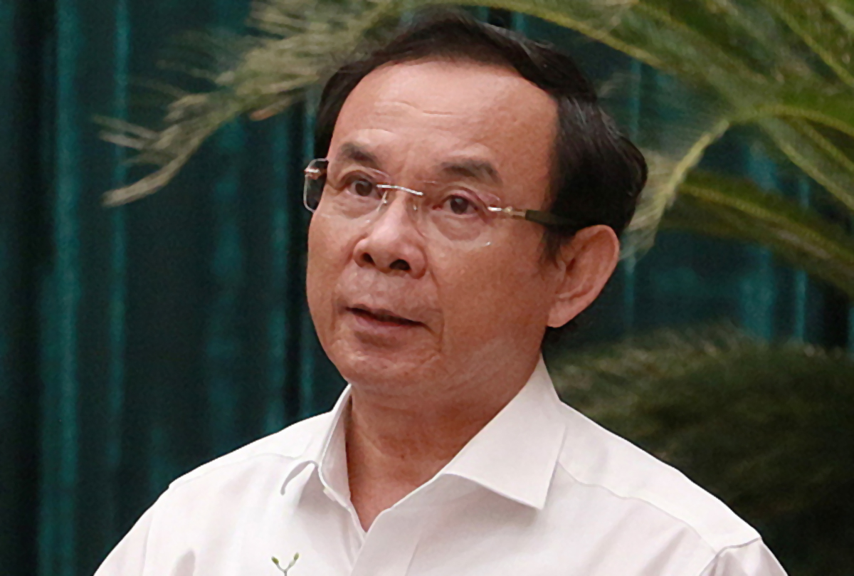 Bí thư TP HCM nhận lỗi vì chậm khen thưởng lực lượng tuyến đầu